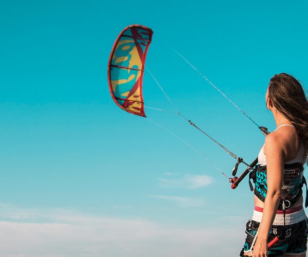 KITE SURFING SCHOOL